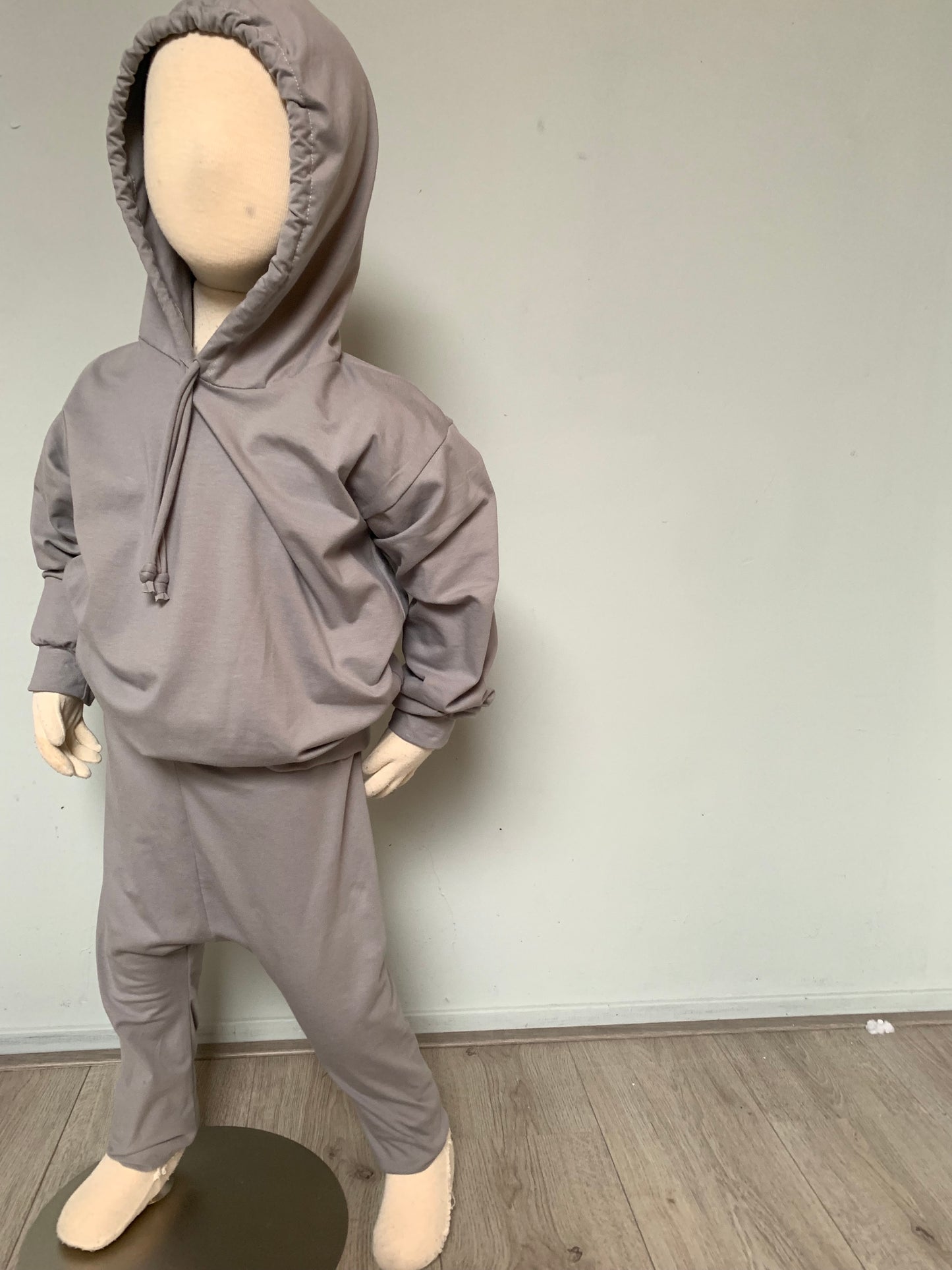 Hoodie sweater
