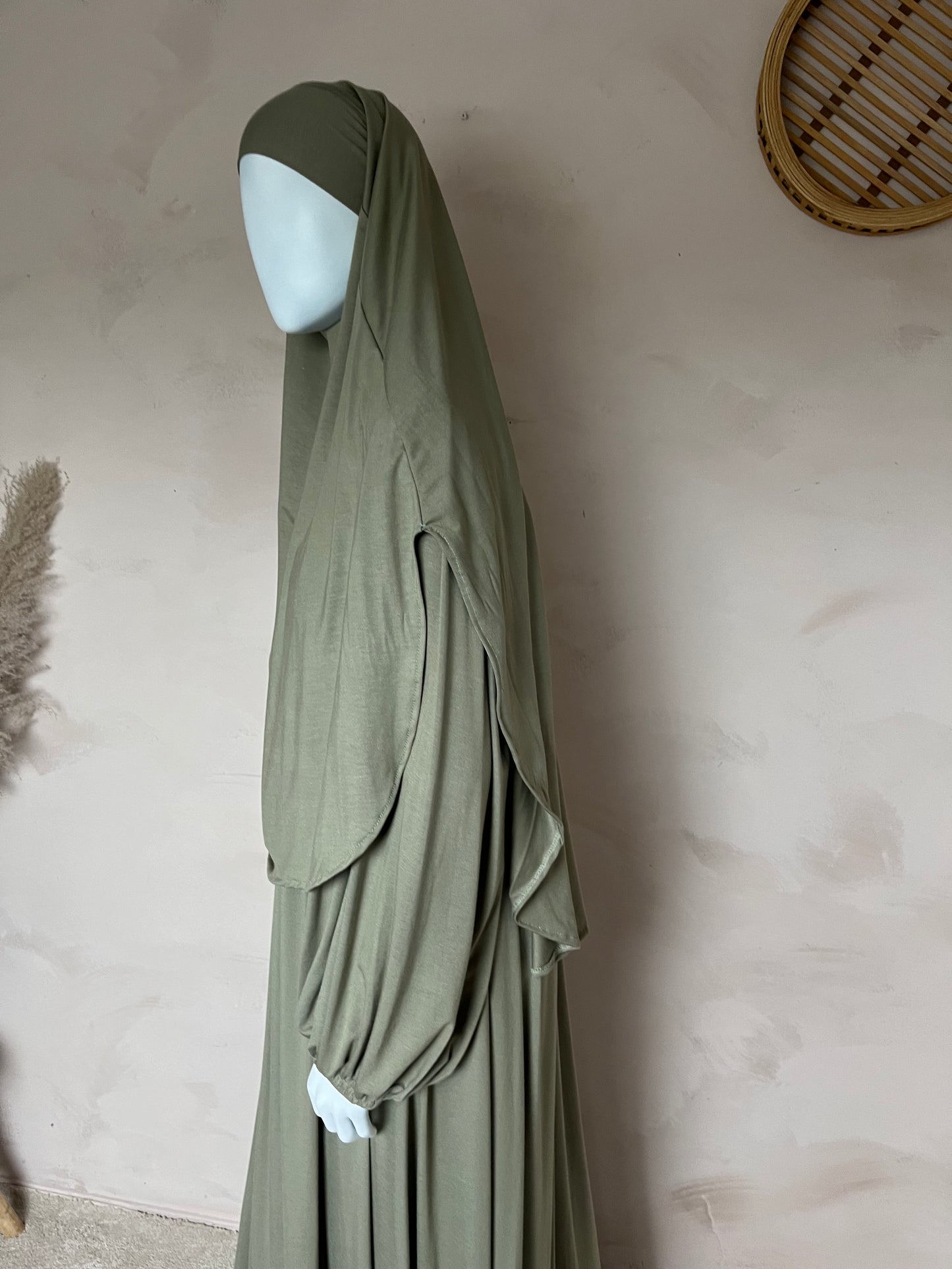 Bamboo tie-back khimar 70*