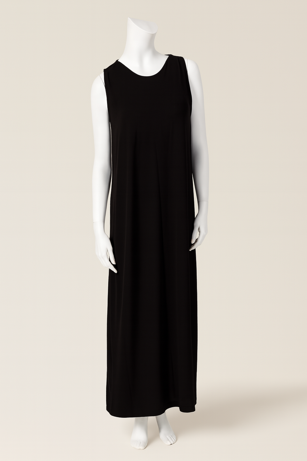 No sleeve basic dress