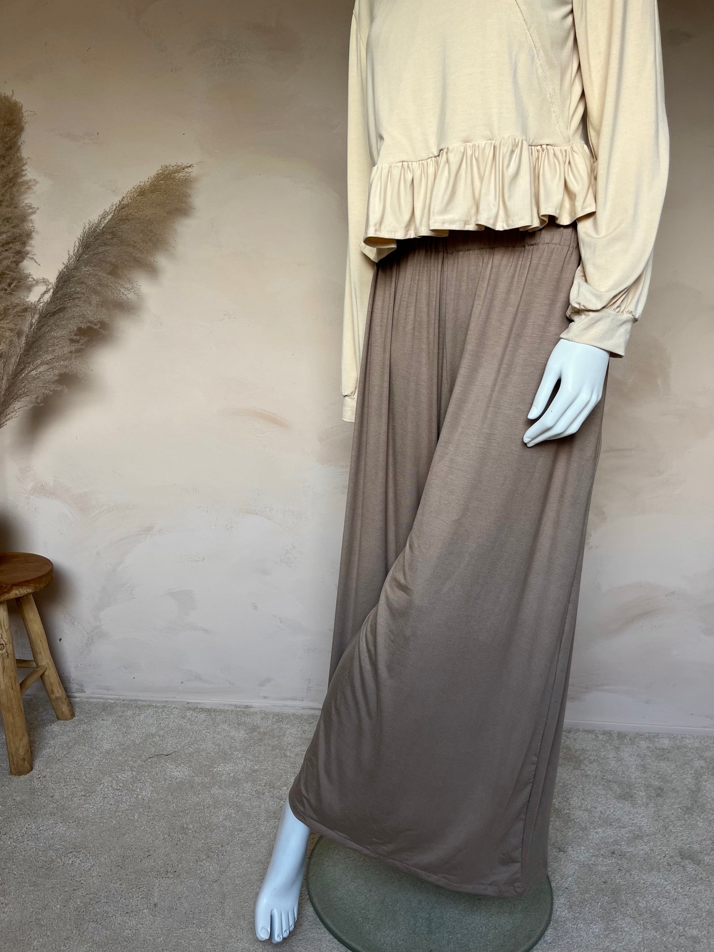 Wide pants