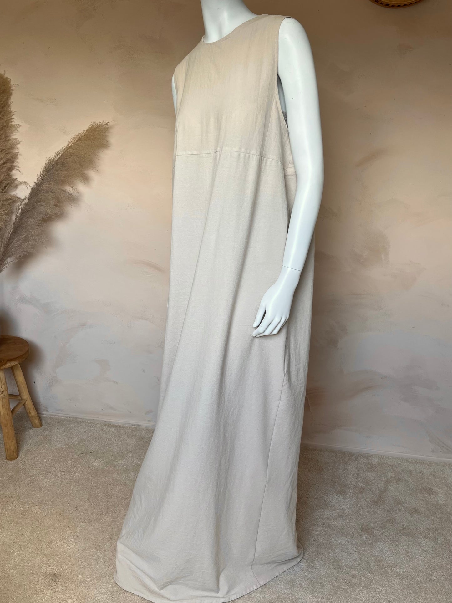 Floor dress