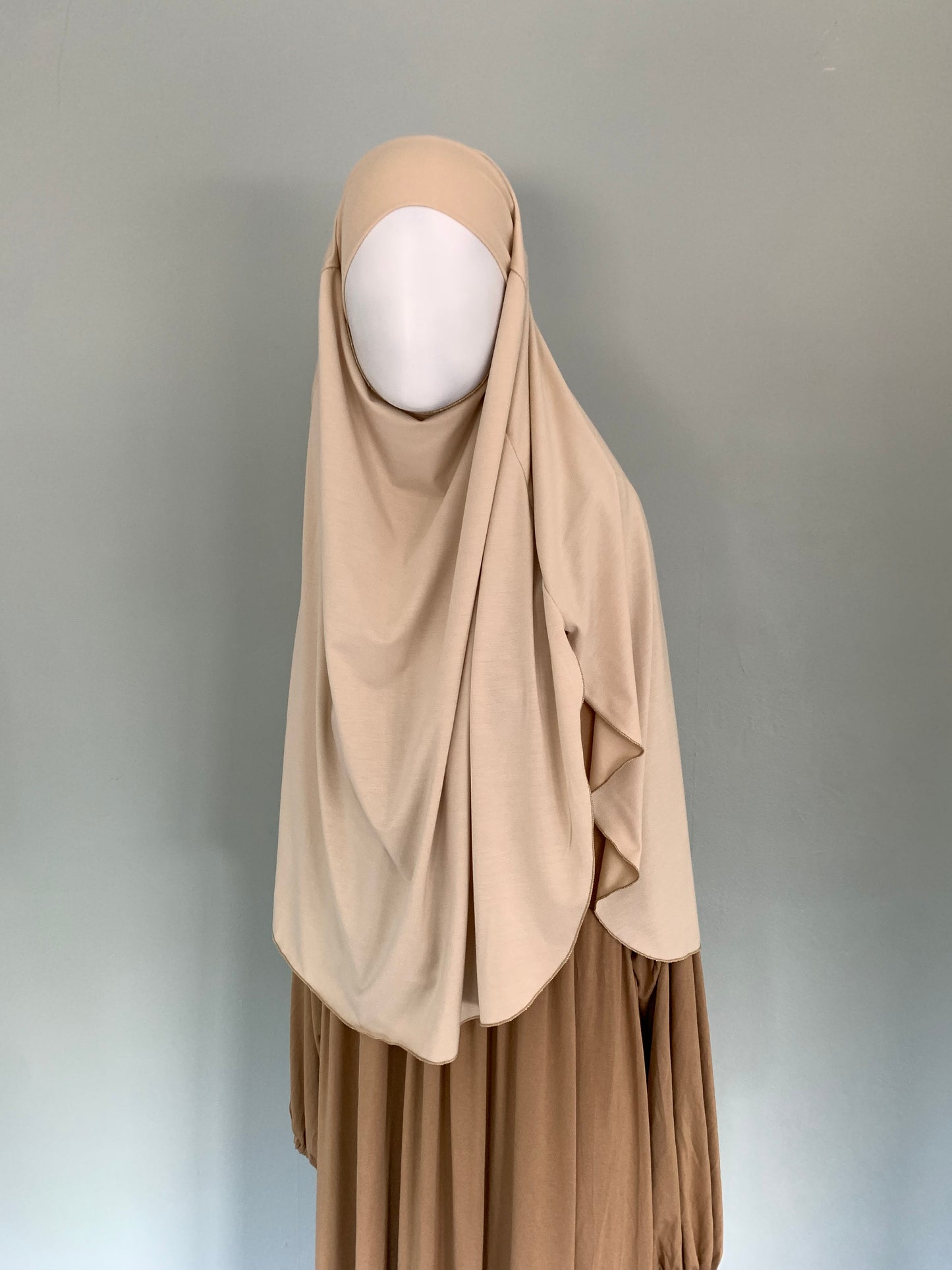 Tie-back khimar divided 70*